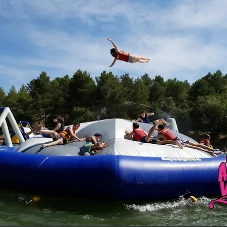 Climatise Avec Vue Sur La Cite Каркассон